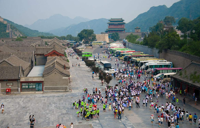 电动扫地车助力解决景区清洁难题！