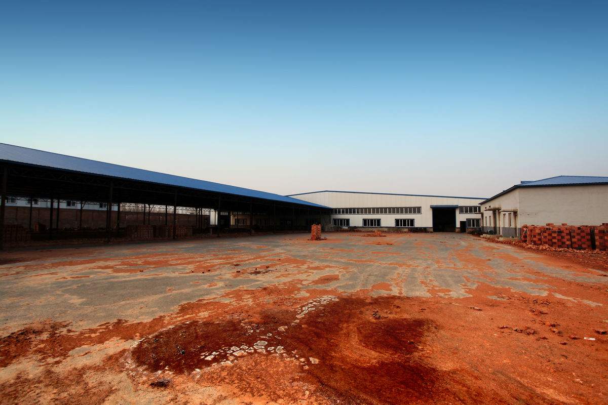 砖瓦厂用工厂扫地机改善环境必不可少 砖瓦厂用工厂扫地机改善环境必不可少