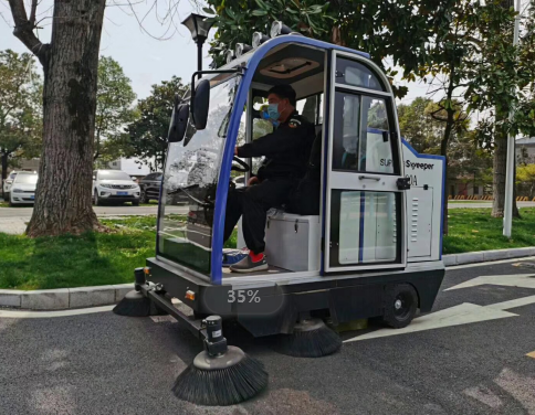 驾驶式电动扫地车可以作为新农村环卫保洁清扫使用？