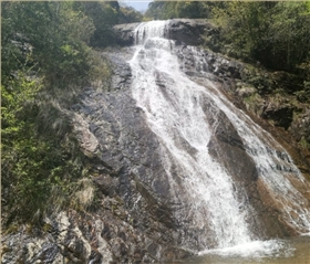 圣倍诺游浙西大峡谷