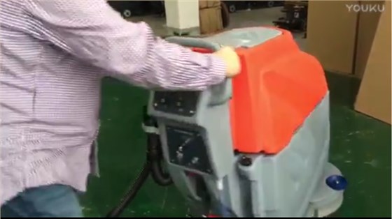 地面清洗工作应选择怎样的电动洗地机 地面清洗工作应选择怎样的电动洗地机