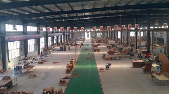 家具厂清洁好帮手车间扫地车了解下 家具厂清洁好帮手车间扫地车了解下