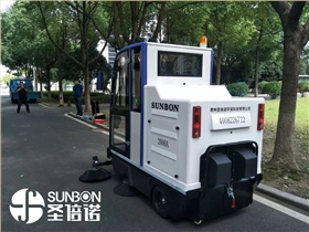 电瓶扫路车在高校的应用 电瓶扫路车在高校的应用