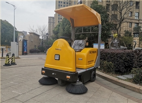 让小型电动扫地车守卫物业小区环境卫生 让小型电动扫地车守卫物业小区环境卫生