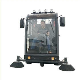 环保电动清扫车