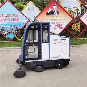 小型电动清扫车成为市政环卫保洁小能手
