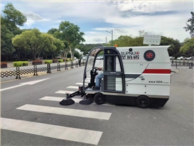 园区保洁清扫车