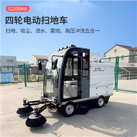 电动扫地车：以机械化革新终结人工清洁困境