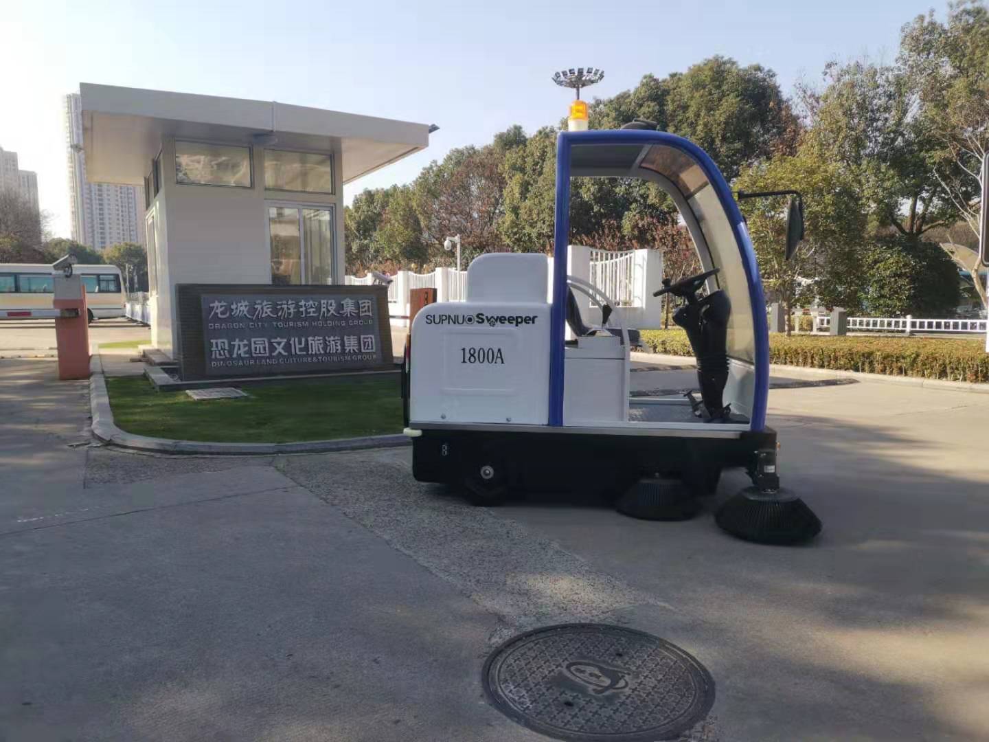 电动扫地车与柴油扫地车那个更好用