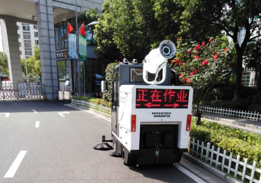 电动清扫车进驻山东淄博某学校