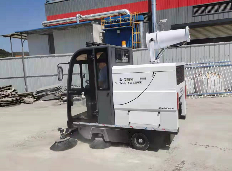 2000AW电动清扫车在湖北某砖厂的应用