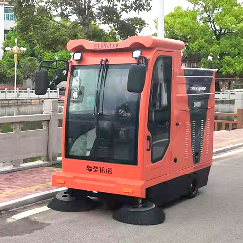 电动道路清扫车成为企业福音