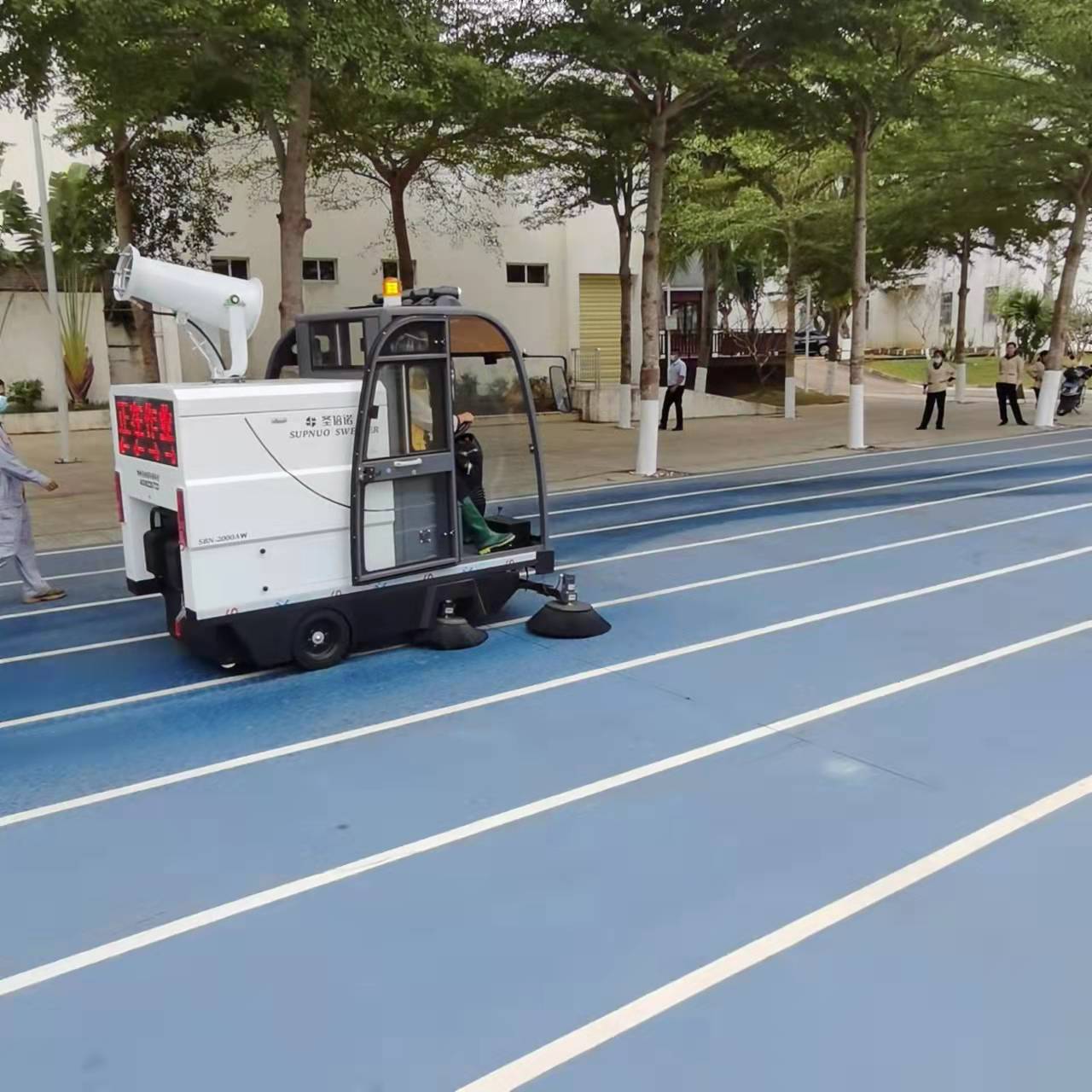 什么是小型工厂扫地机？实际用途是什么
