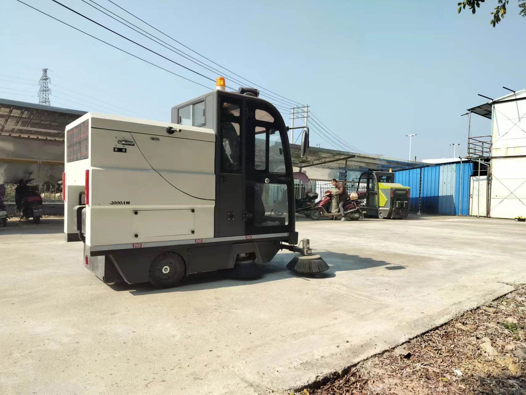 环卫道路清扫车，不可或缺的城市环境利器！