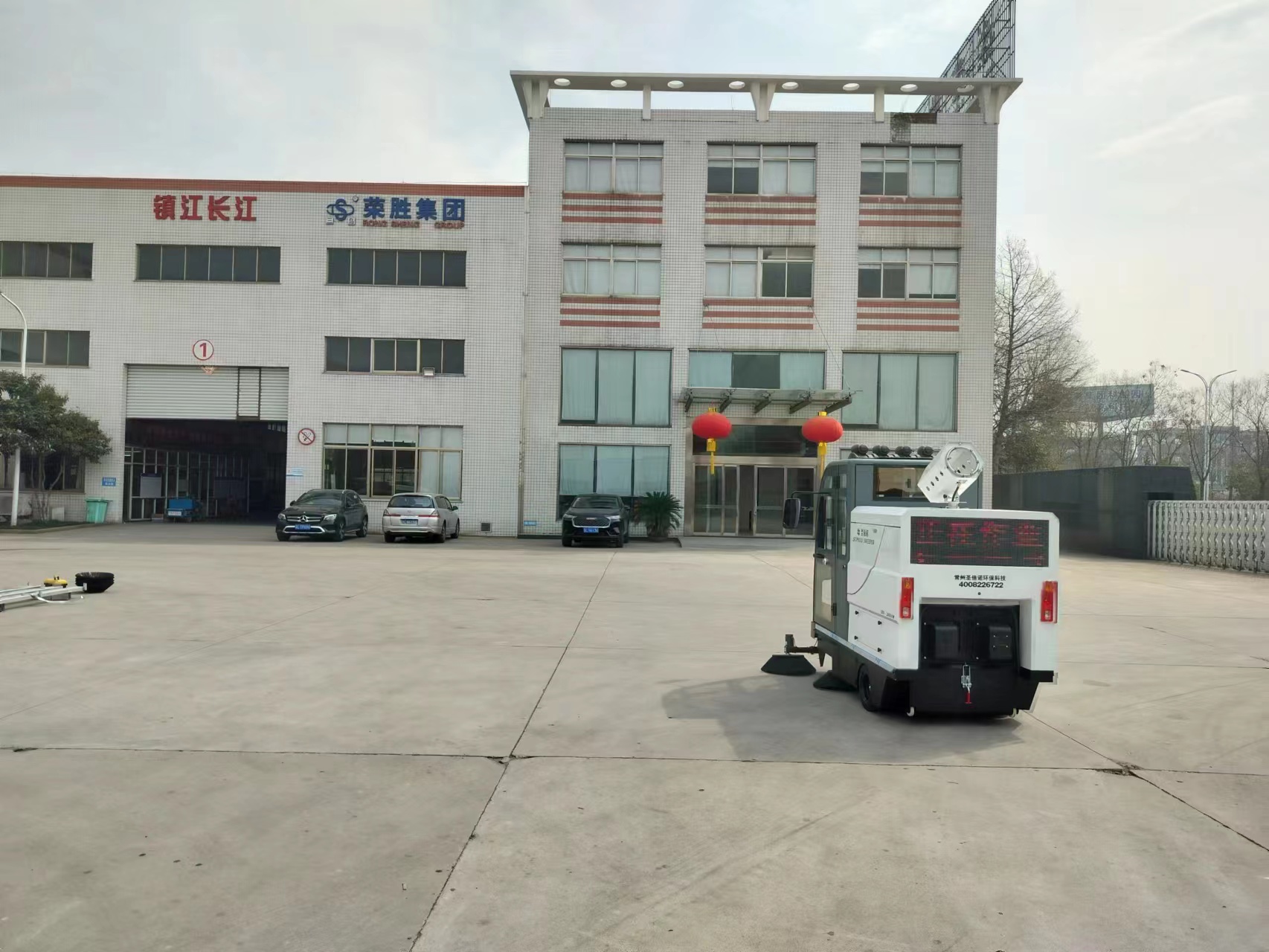 公路电动扫地车是环卫部门的“重要成员”！