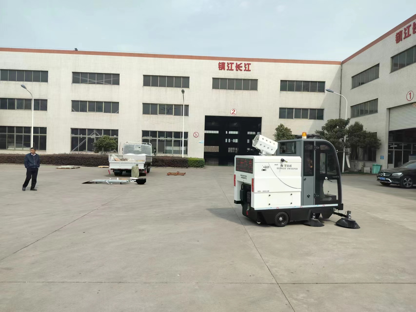 选择专业清扫车，守护您的施工环境 