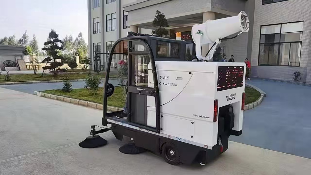 为什么清扫车之成为现代工业清洁的重要工具？